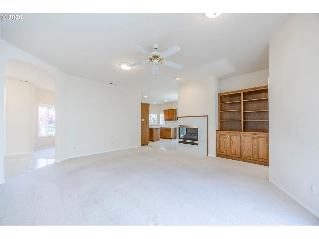 Photo of 3279 Lakemont DR
