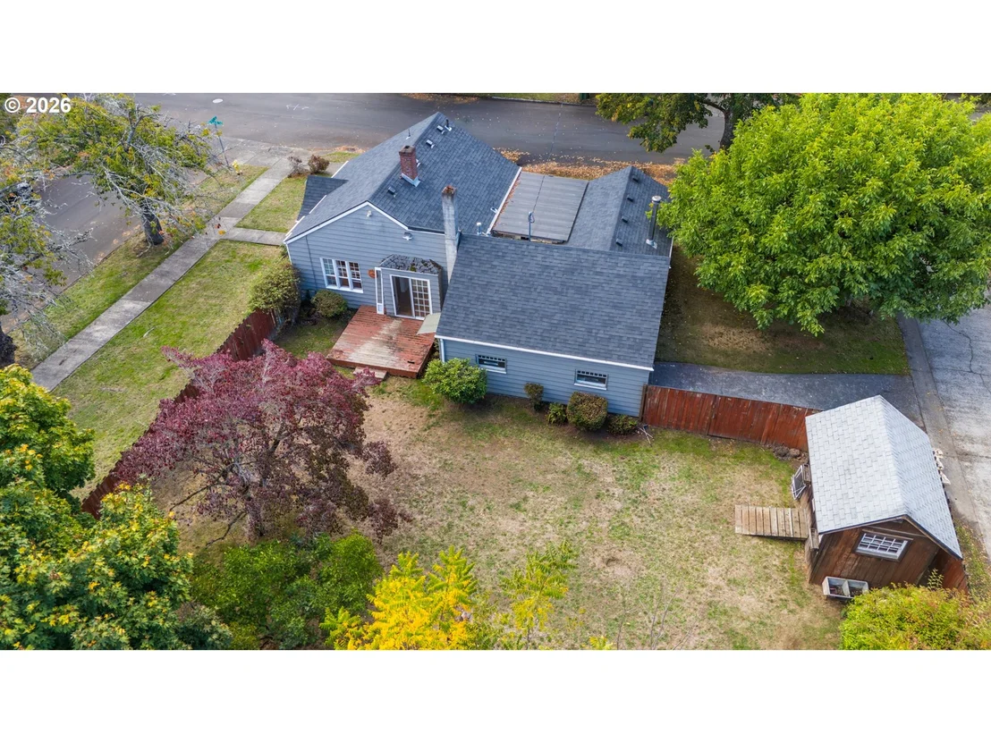 Photo of 495 20TH ST SE