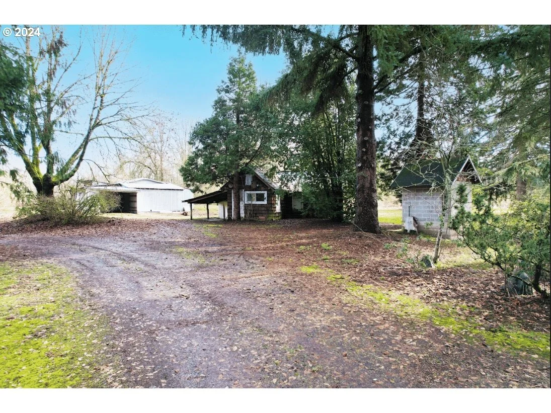 Photo of 93579 RIVER RD