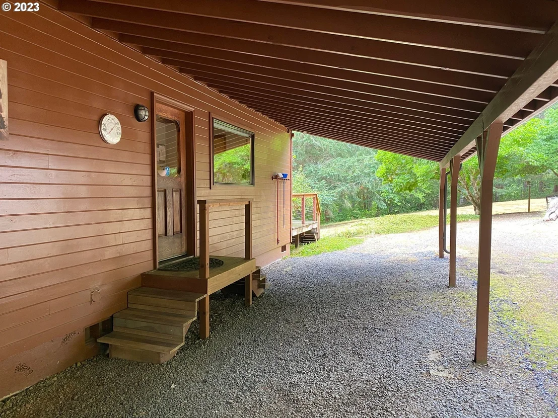 Photo of 18156 HIGHWAY 36
