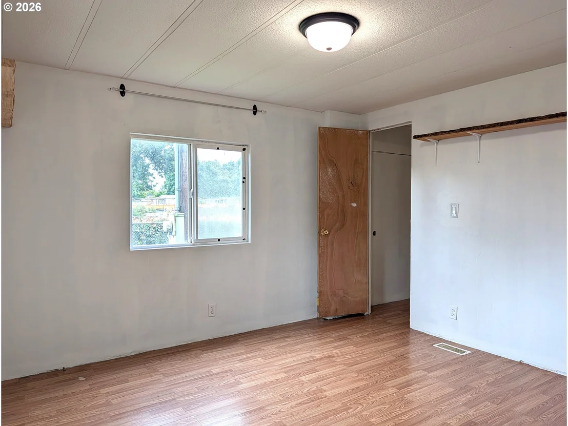 Photo of Unit A at 4531 FRANKLIN BLVD
