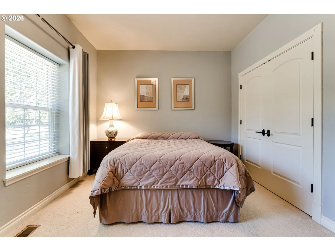 Photo of 32825 KESTREL LN