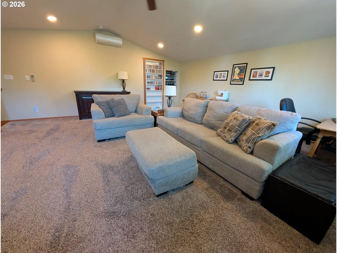 Photo of 4166 SW PERKINS AVE