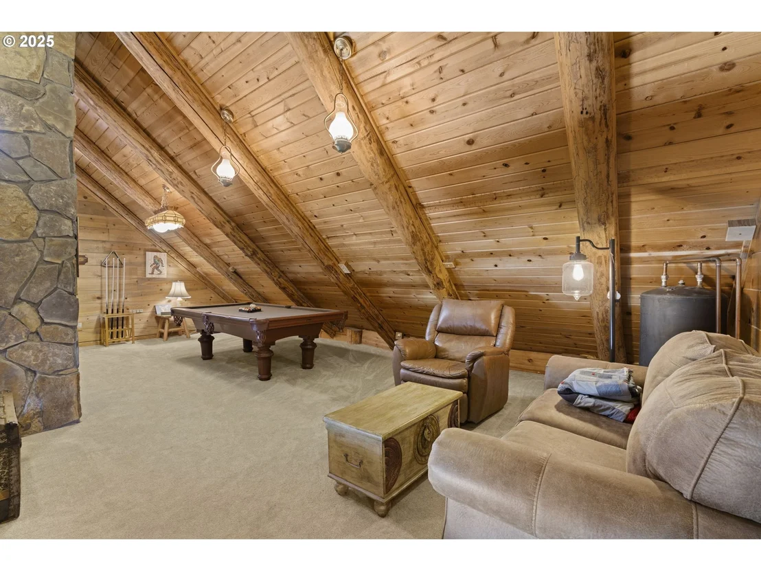 Photo of 140643 KAMLOOP LN