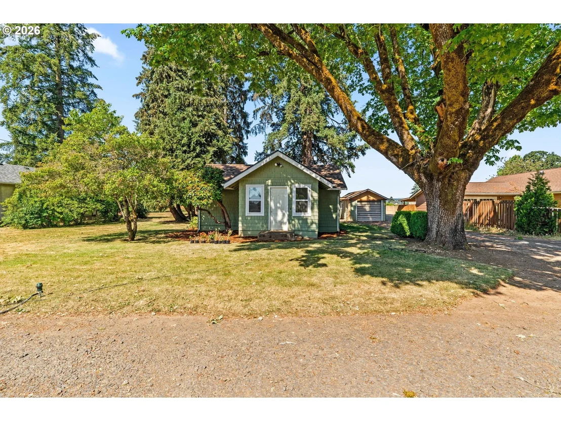 Photo of 90798 ALVADORE RD