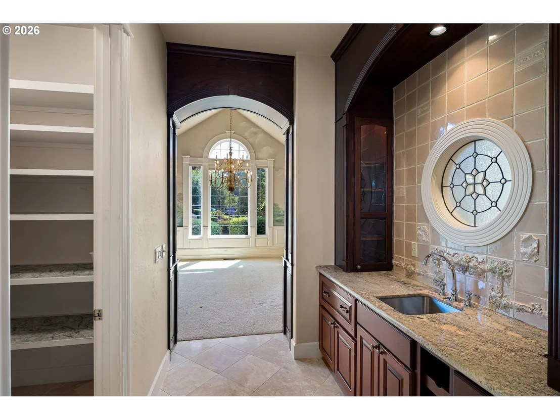 Photo of 2663 RIDGEMONT DR