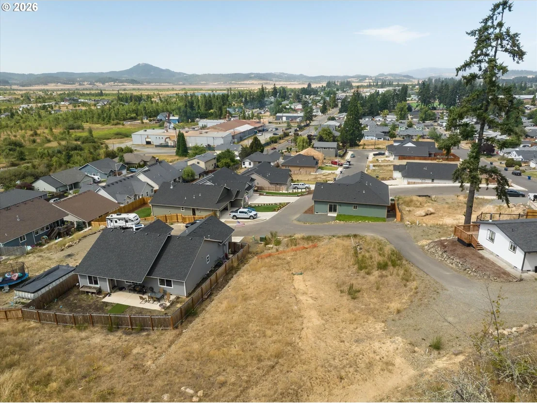 Photo of 731 BOULDER LOOP