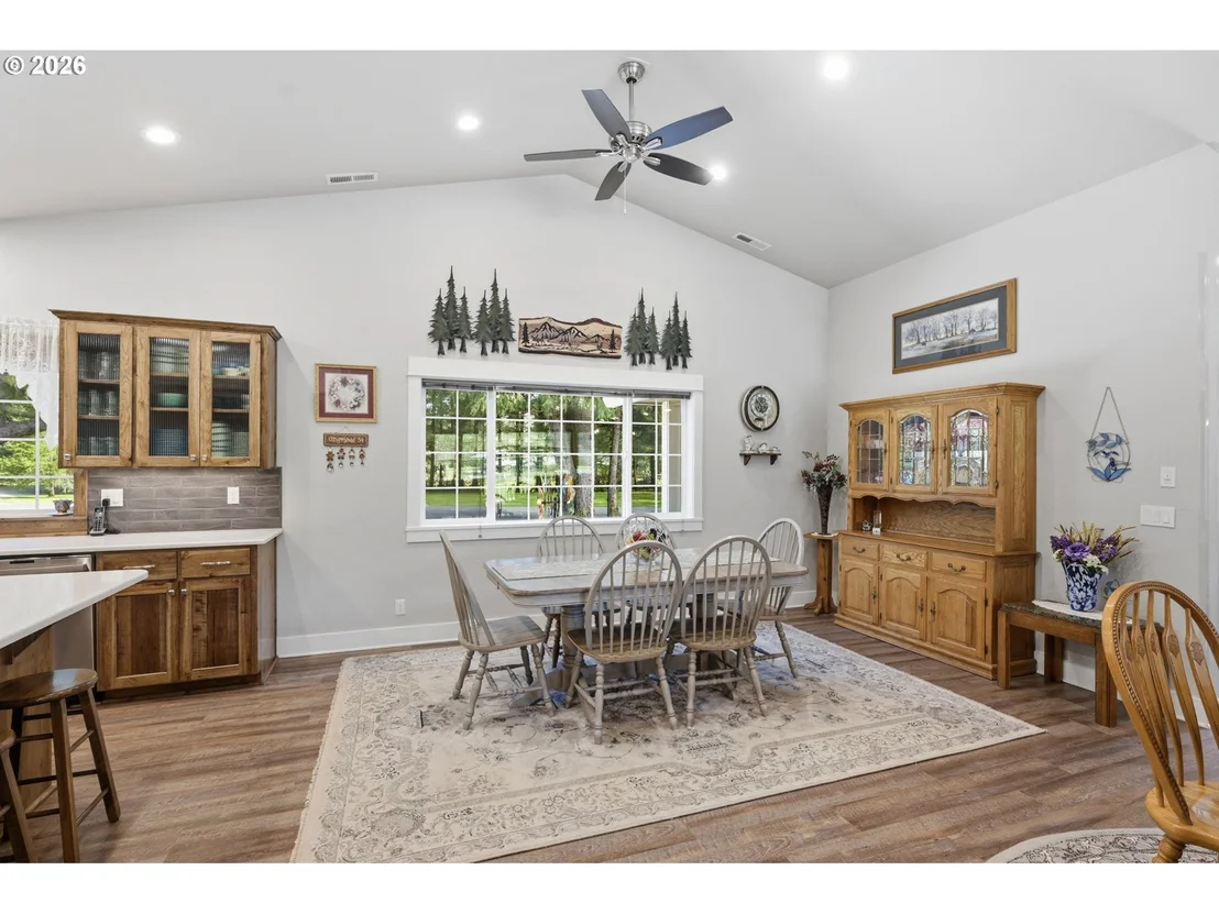 Photo of 93684 MARCOLA RD
