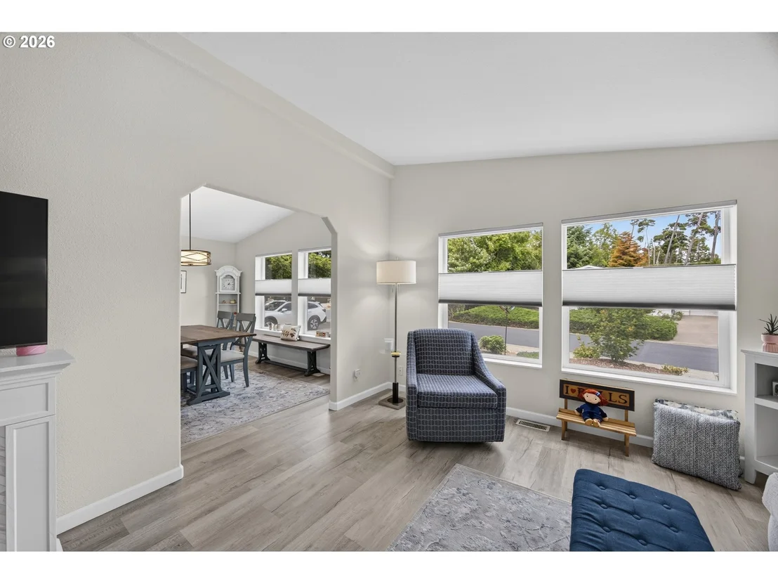 Photo of 438 SHERWOOD LOOP