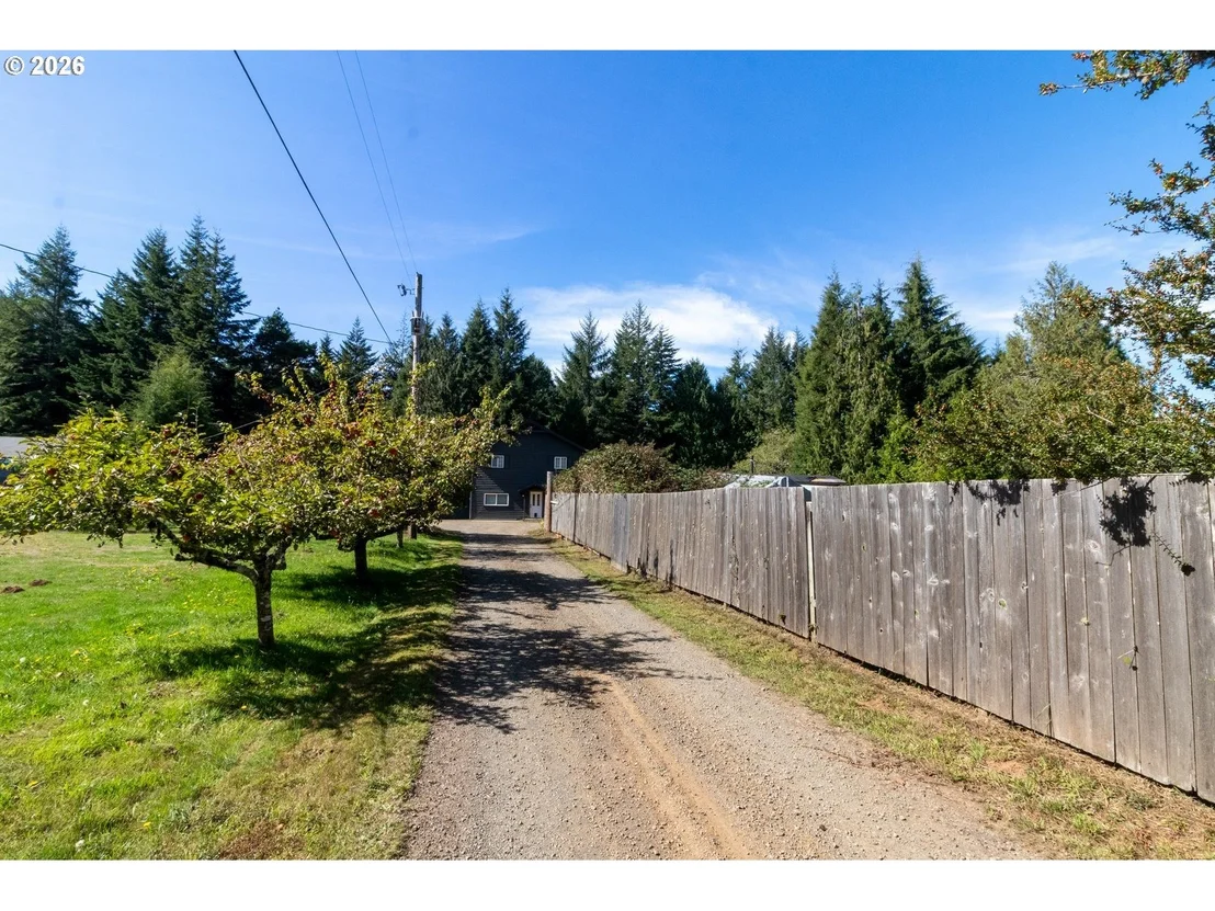 Photo of 85434 GLENADA RD