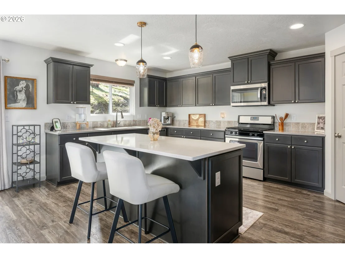 Photo of 6189 FOREST RIDGE DR
