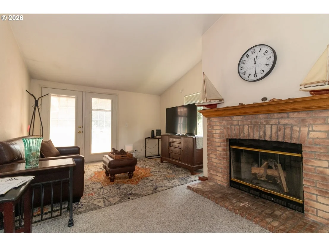 Photo of 4792 RHODODENDRON LOOP