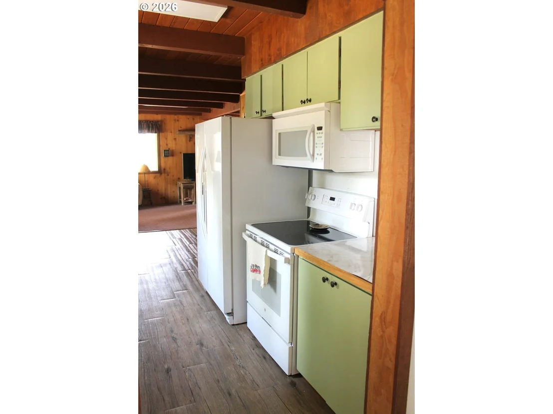 Photo of 37780 HUDSPETH RD
