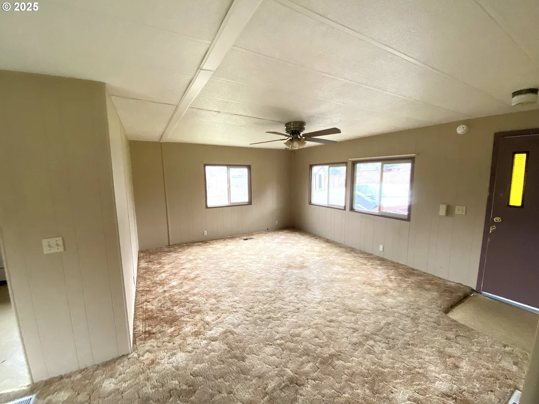 Photo of 92020 MAPLE LN
