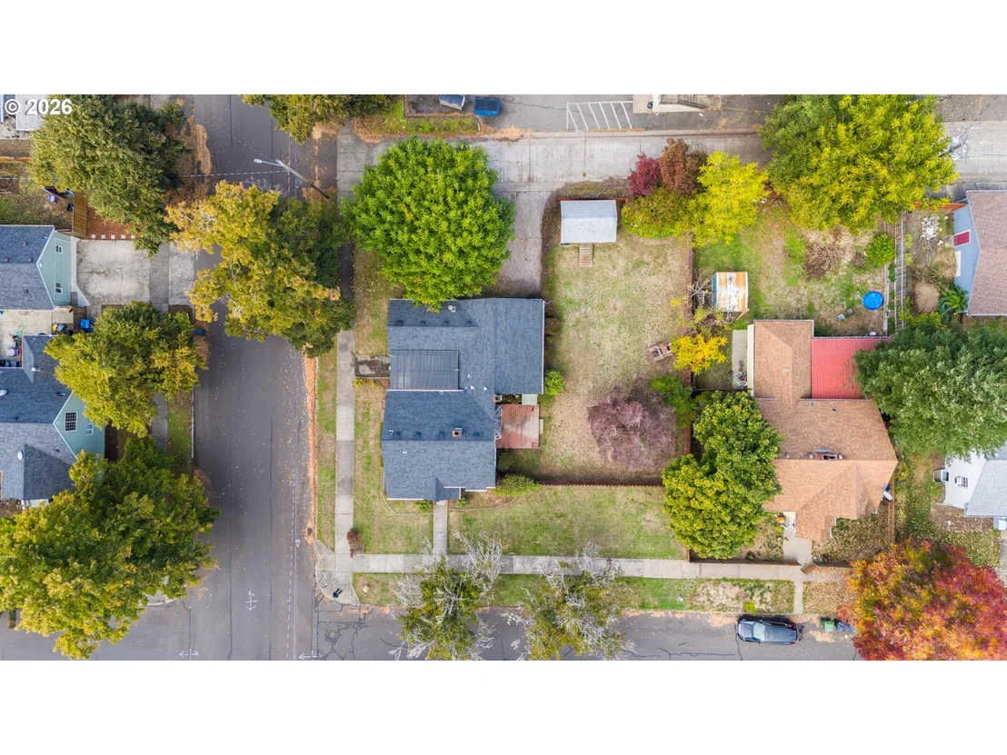 Photo of 495 20TH ST SE