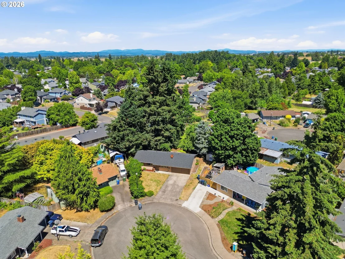 Photo of 2250 W IRWIN WAY