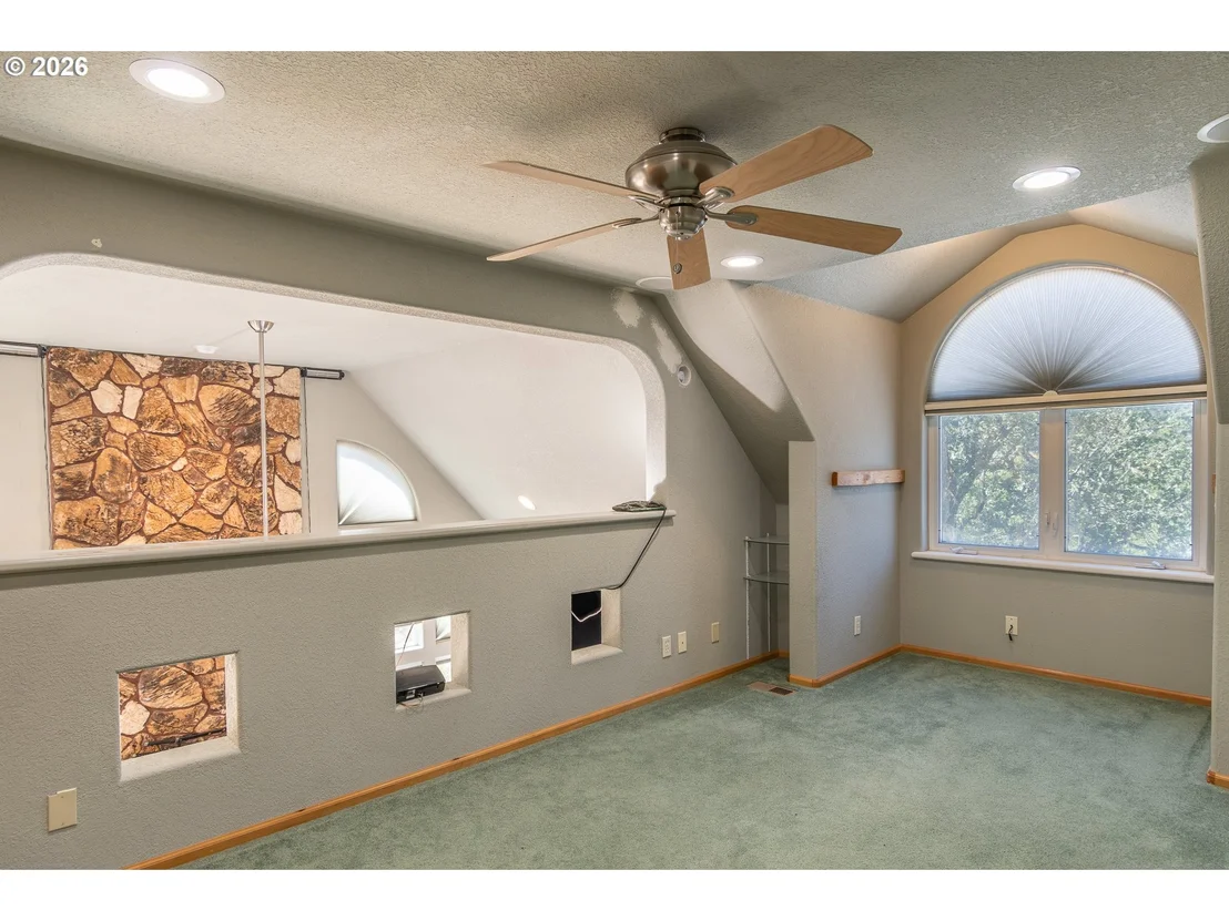 Photo of 1265 EVERGREEN RIDGE RD