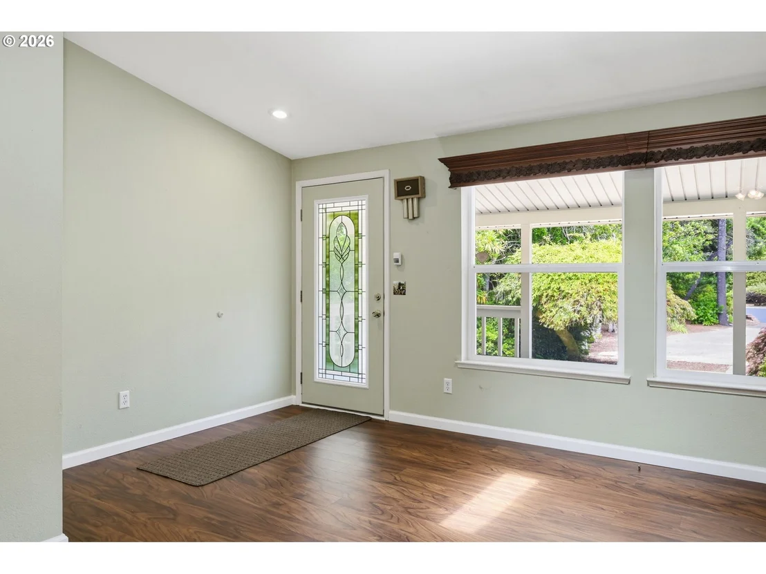 Photo of 489 SHERWOOD LOOP