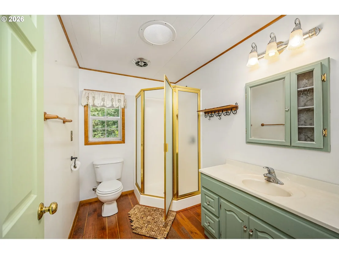 Photo of 40168 BOOTH KELLY RD