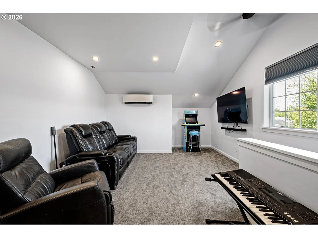 Photo of 1101 CEDAR CT