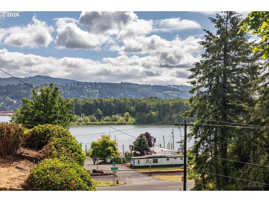 Photo of 70373 NICOLAI RD