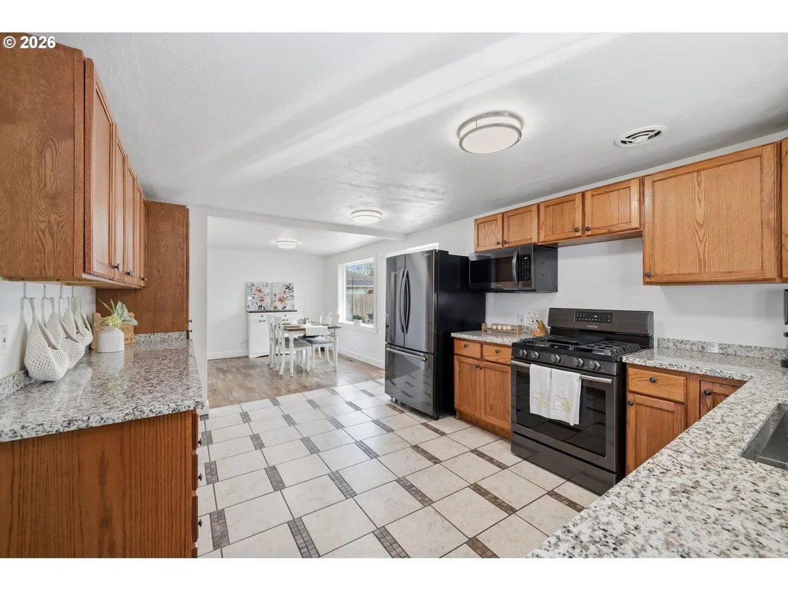 Photo of 4060 WOOD AVE