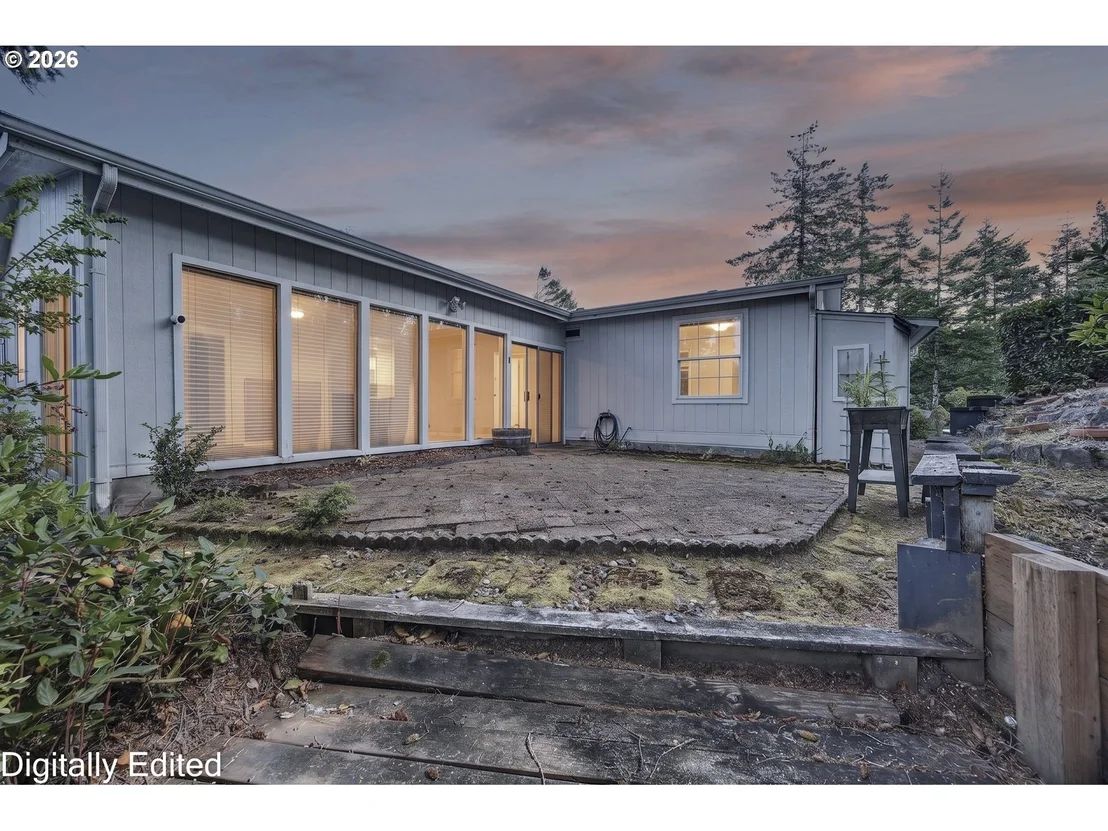 Photo of 618 38TH PL