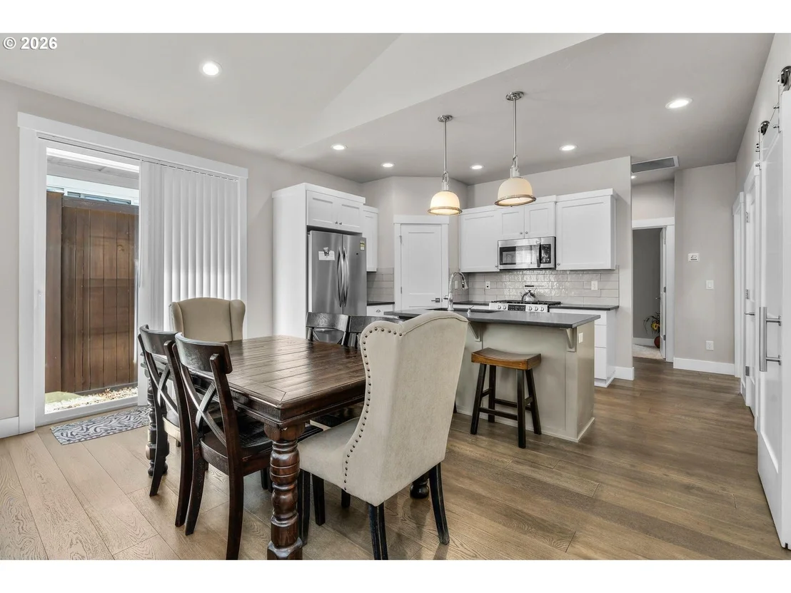 Photo of 4124 SW COYOTE AVE