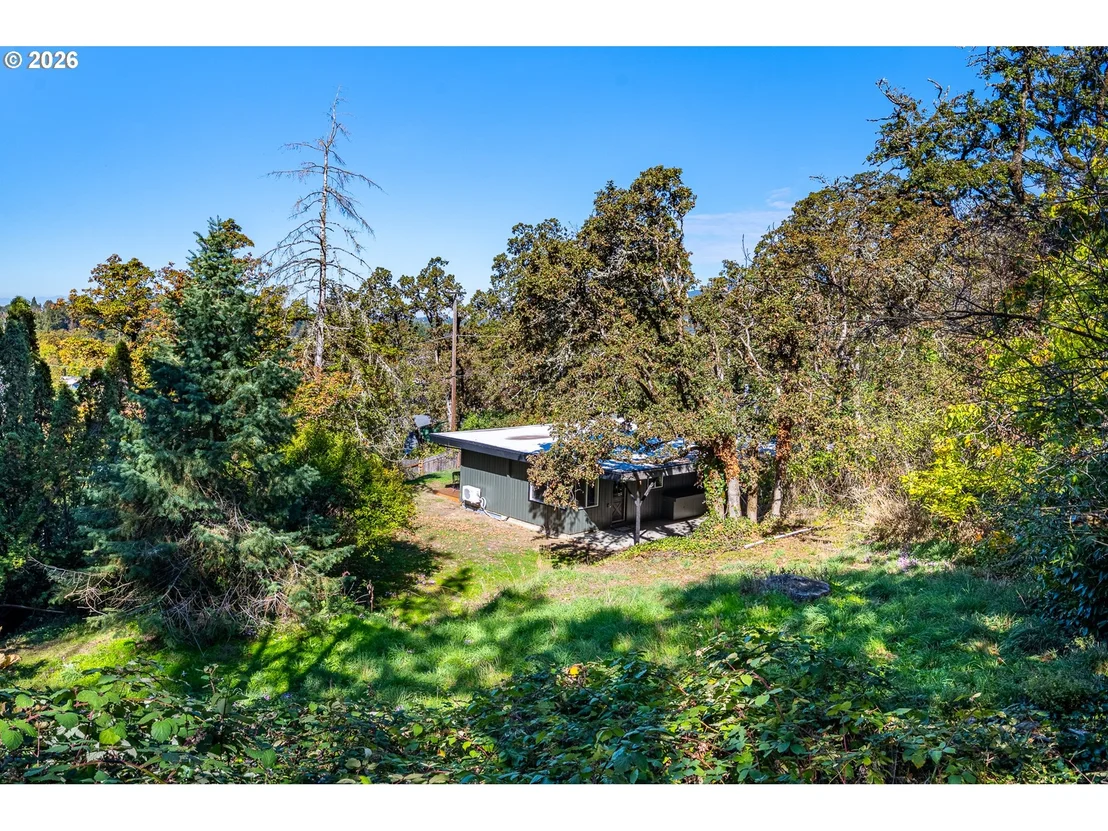 Photo of 452 S 4TH ST