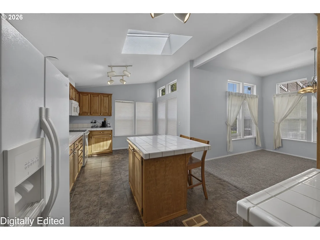 Photo of 618 38TH PL