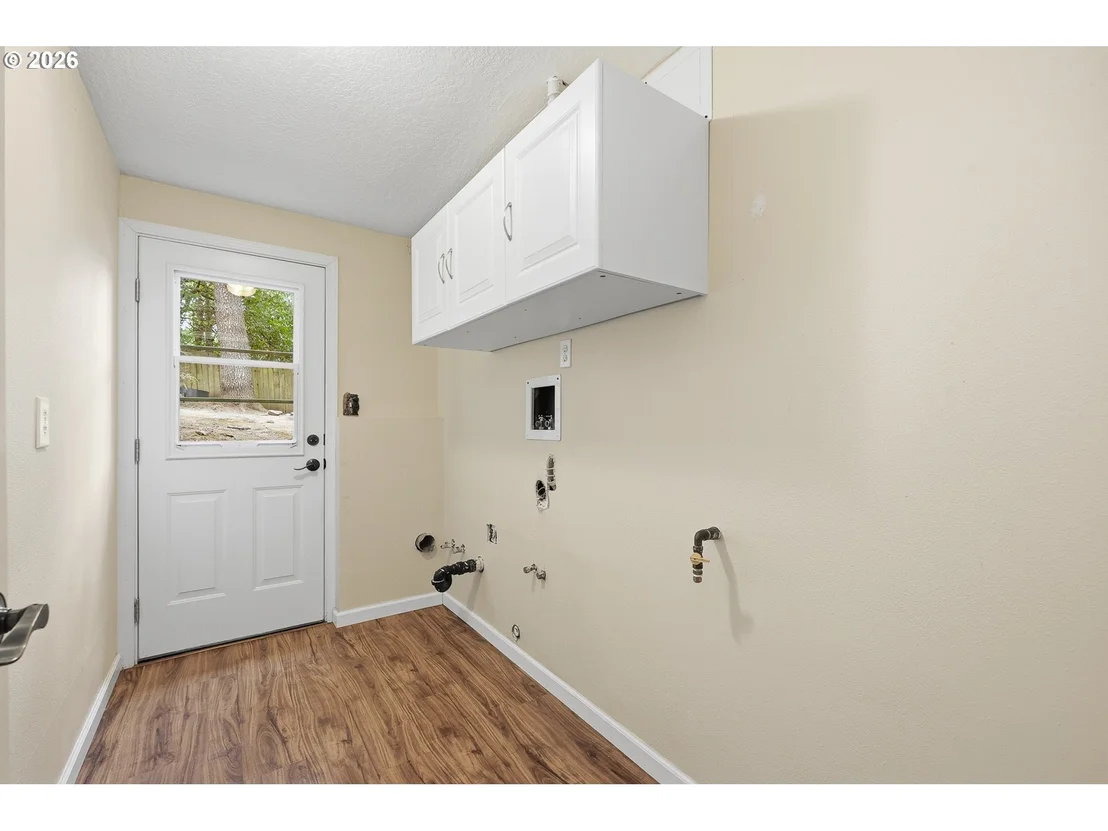 Photo of 30 COACHMAN DR