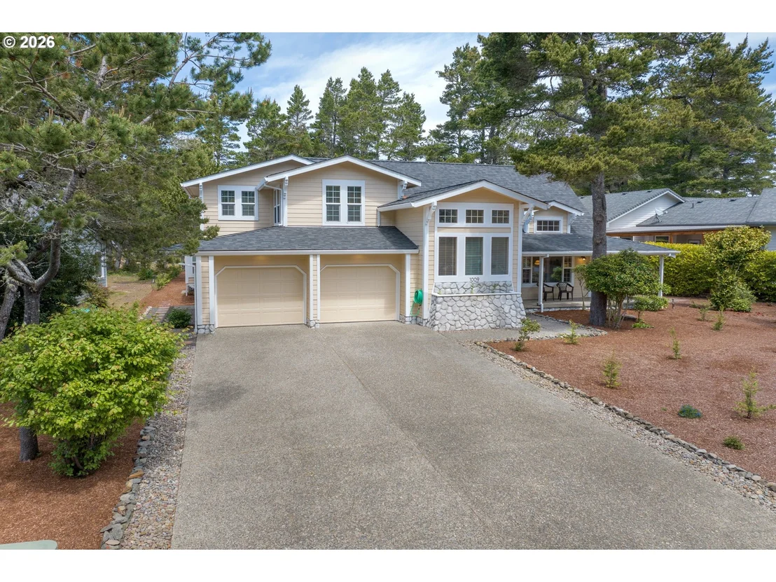 Photo of 1009 ROYAL SAINT GEORGE DR