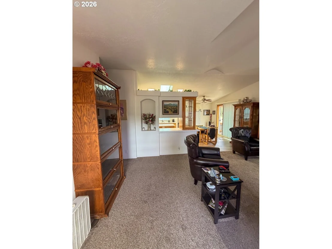 Photo of 600 TIARA ST