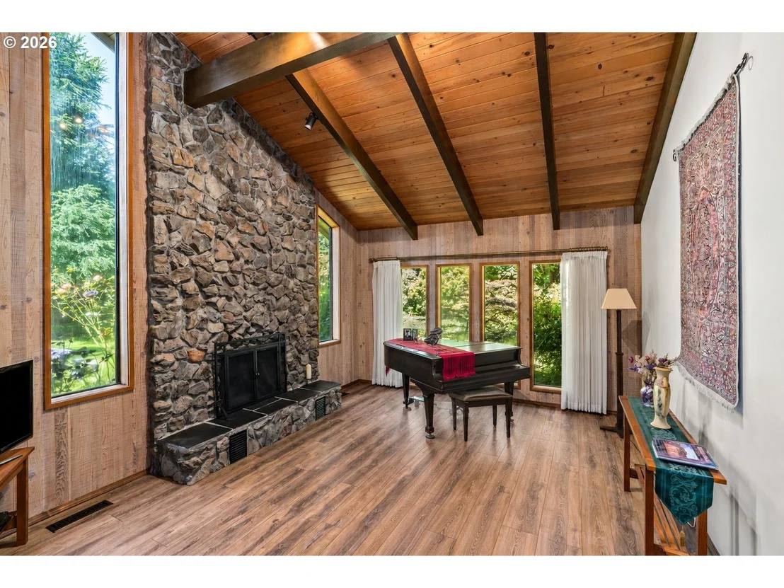 Photo of 37600 UPPER CAMP CREEK RD