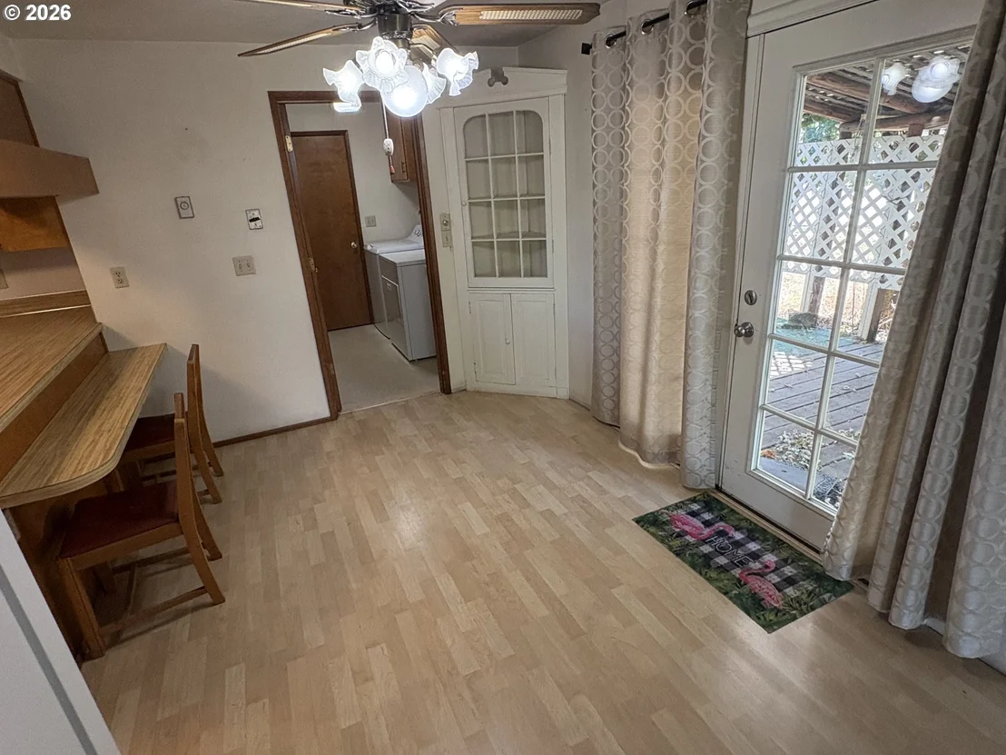 Photo of 392 S 37TH ST