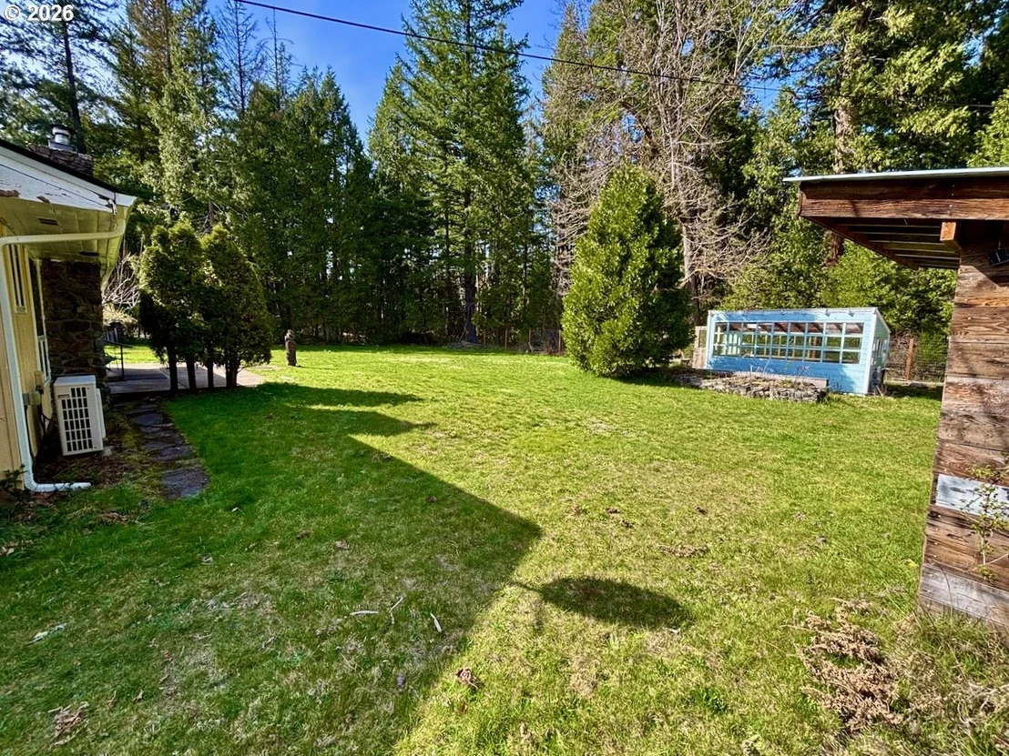 Photo of 55433 MCKENZIE HWY
