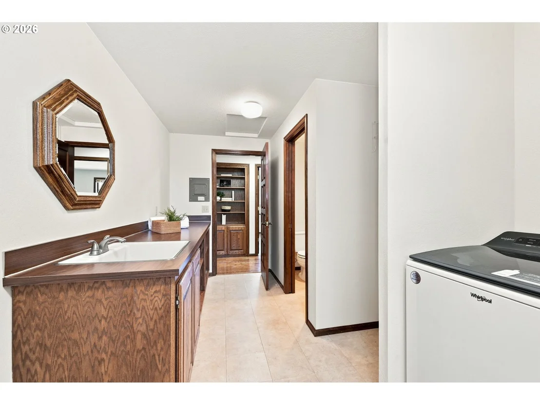 Photo of 87188 GREEN HILL RD