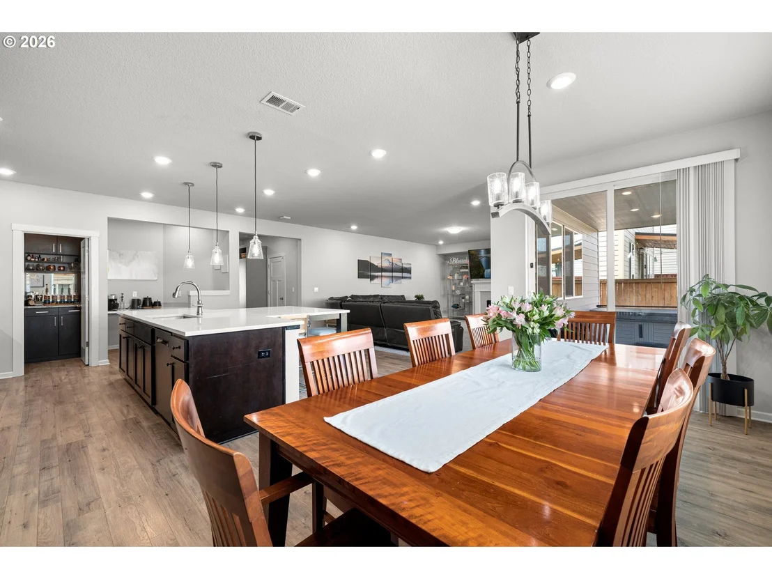 Photo of 4240 SW MAWRCREST AVE