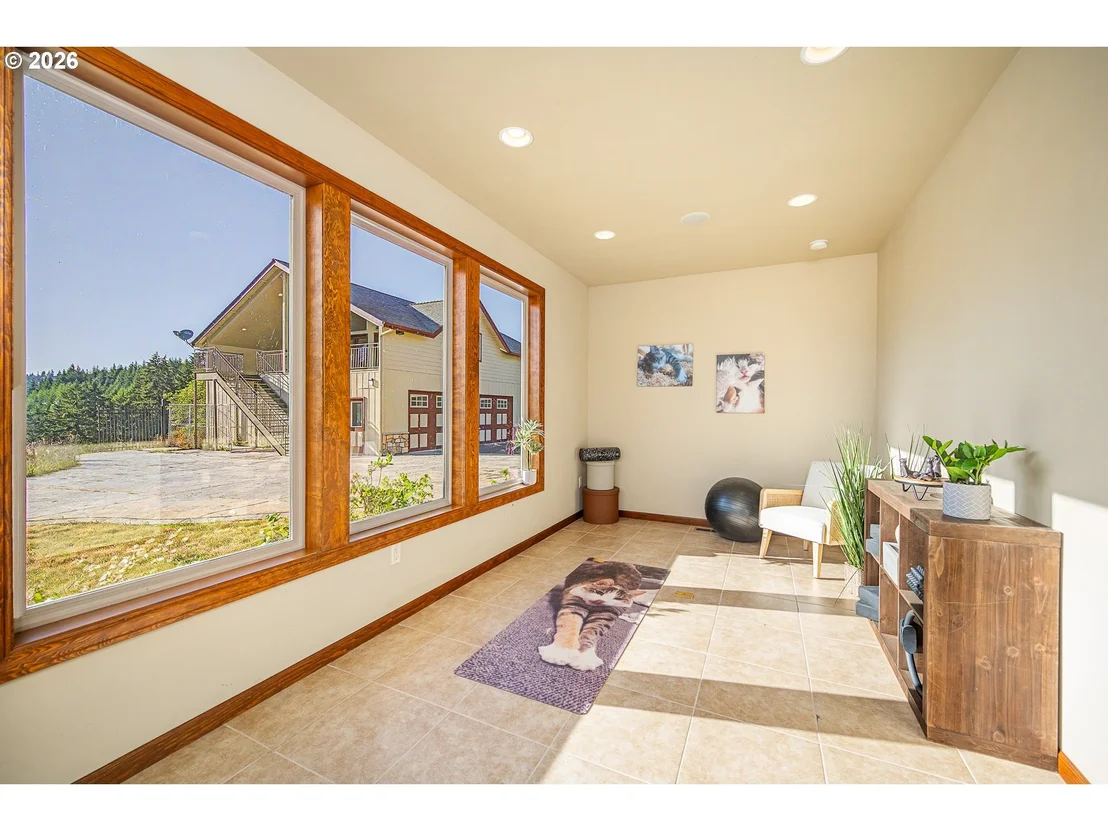 Photo of 85898 LORANE HWY