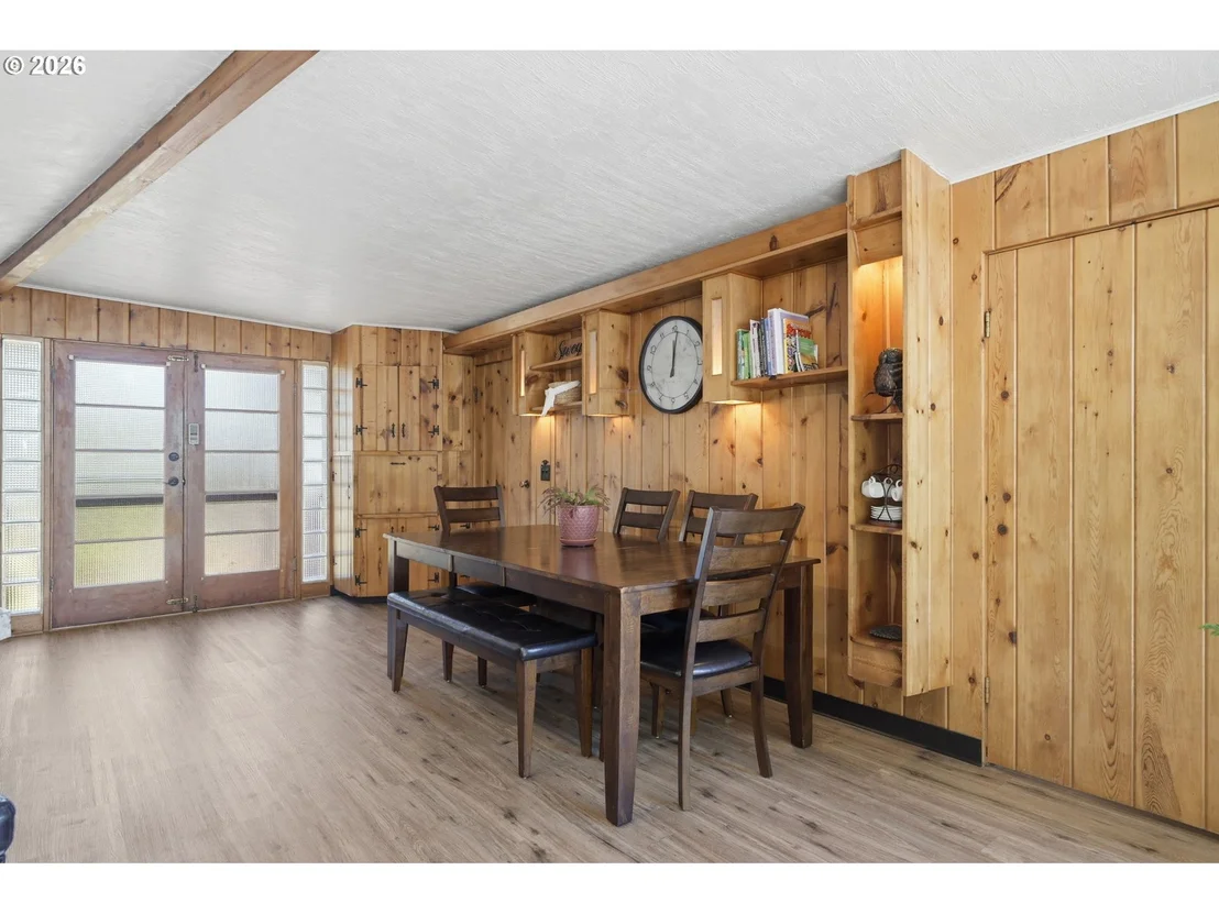 Photo of 110 CORLISS LN