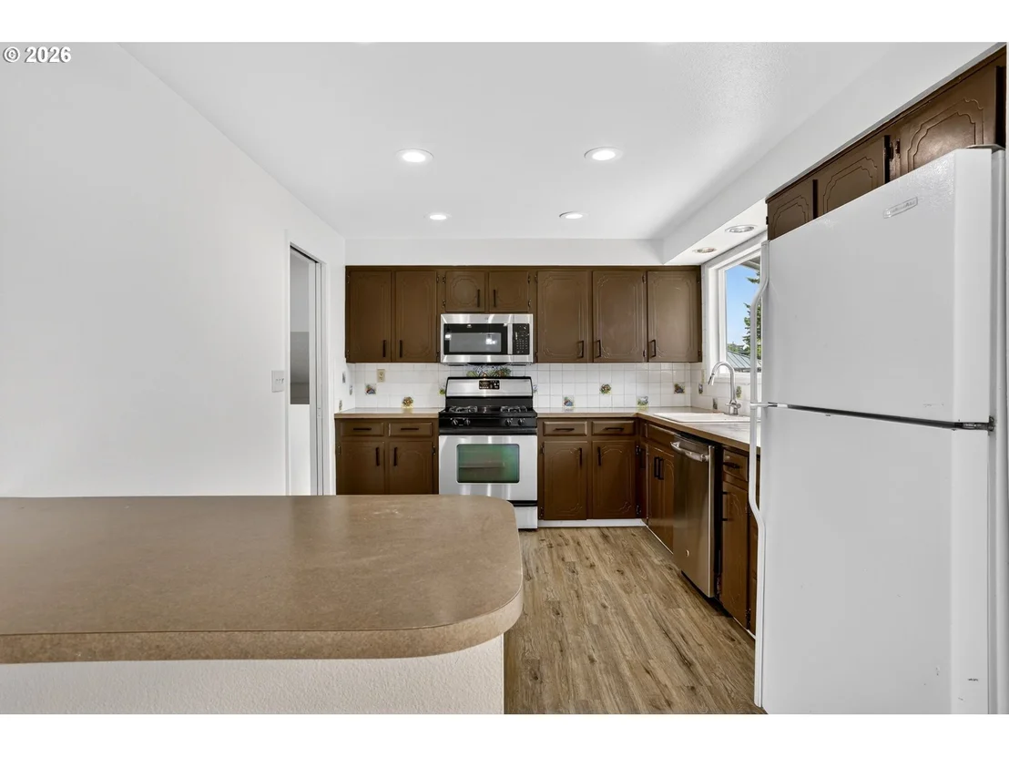 Photo of 1207 SE 217TH AVE