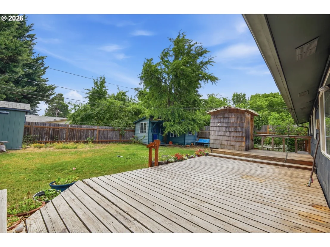 Photo of 1805 HEMLOCK ST