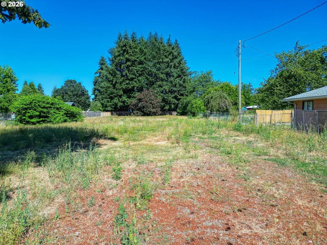 Photo of 2093 W IRWIN WAY