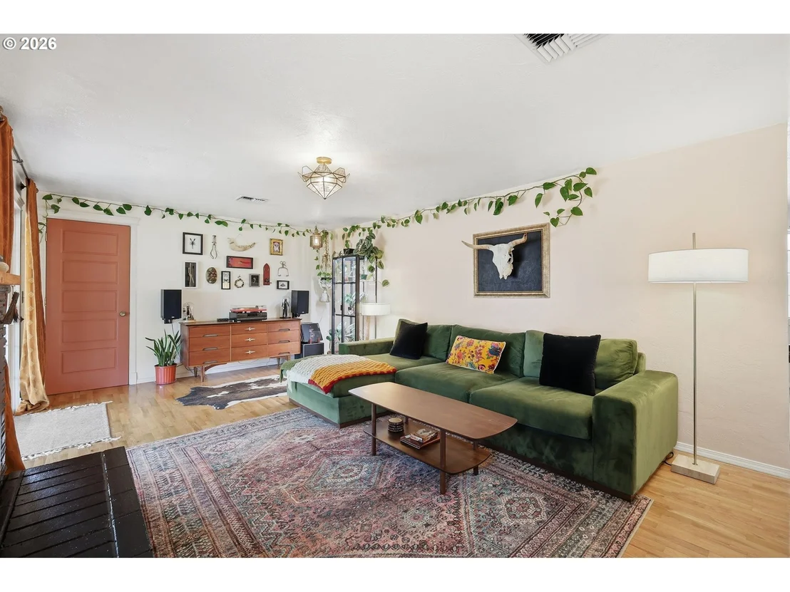 Photo of 3950 JASPER RD