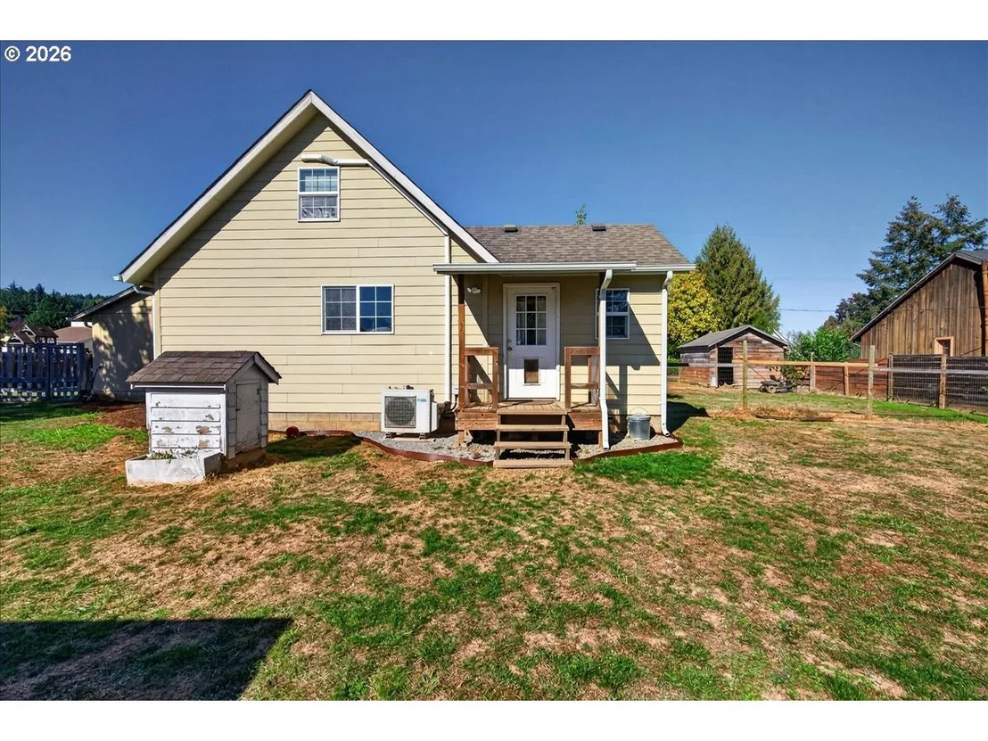 Photo of 25194 WEBSTER AVE