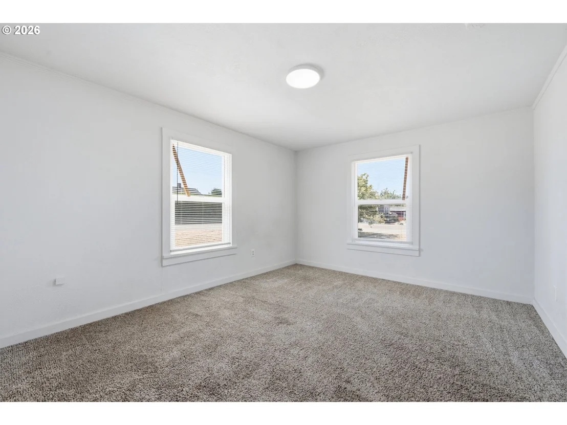 Photo of 595 S 47TH ST