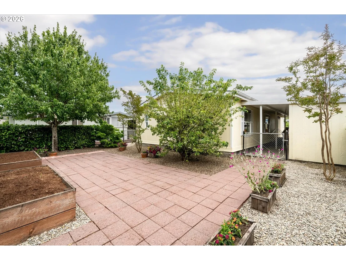 Photo of 2242 MAIA LOOP