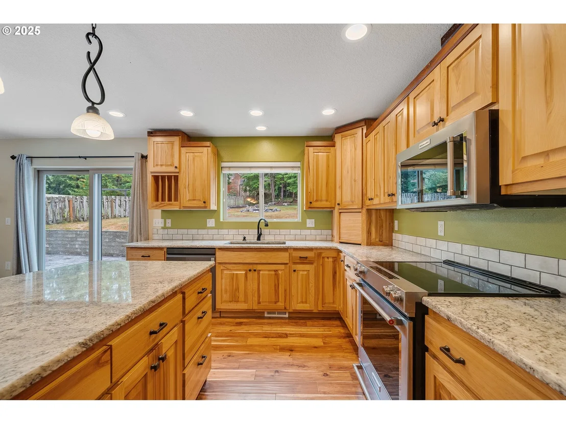 Photo of 3355 HUBERT RD
