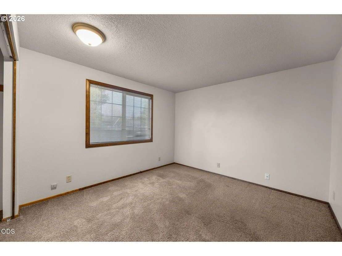Photo of 52300 GLENWOOD DR