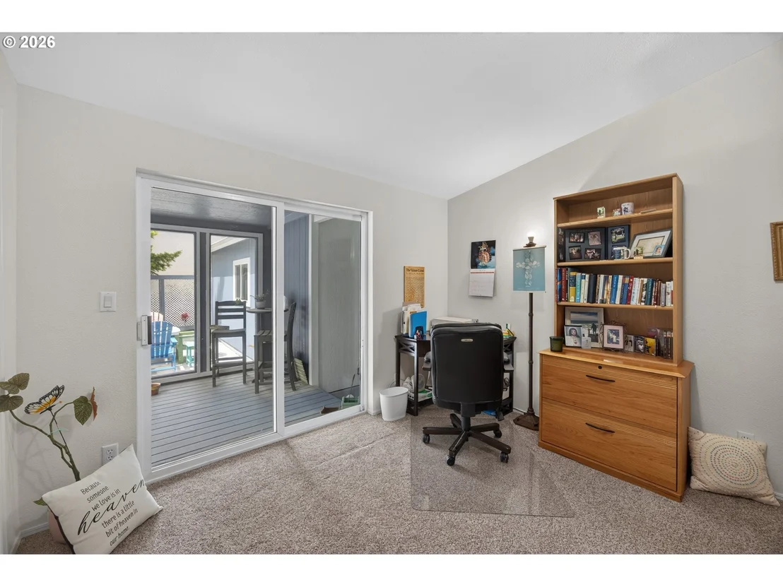 Photo of 438 SHERWOOD LOOP